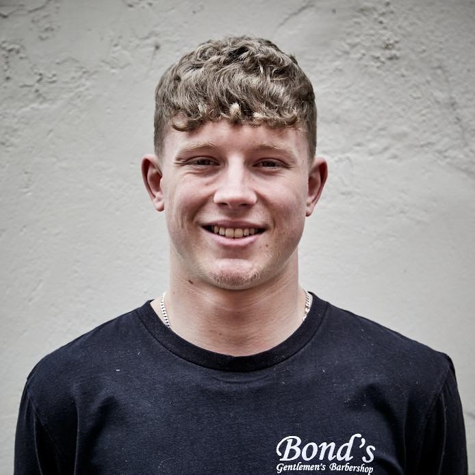 Bond's Barber - Sam